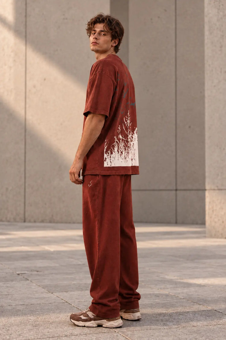 Male styling of the RAVEN matching tee and trousers